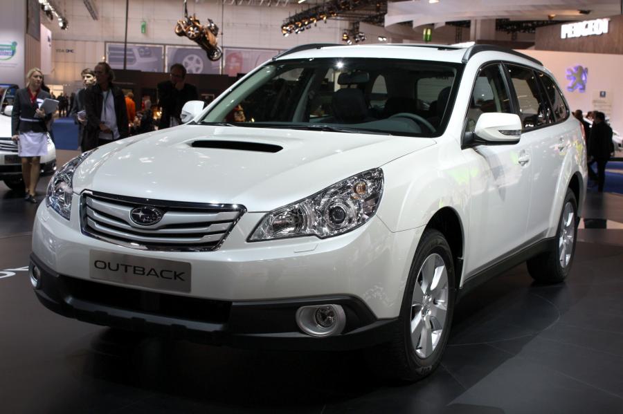  Subaru Outback 2010 года  (фото 8 из 79)